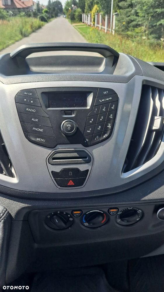 Ford Transit - 26