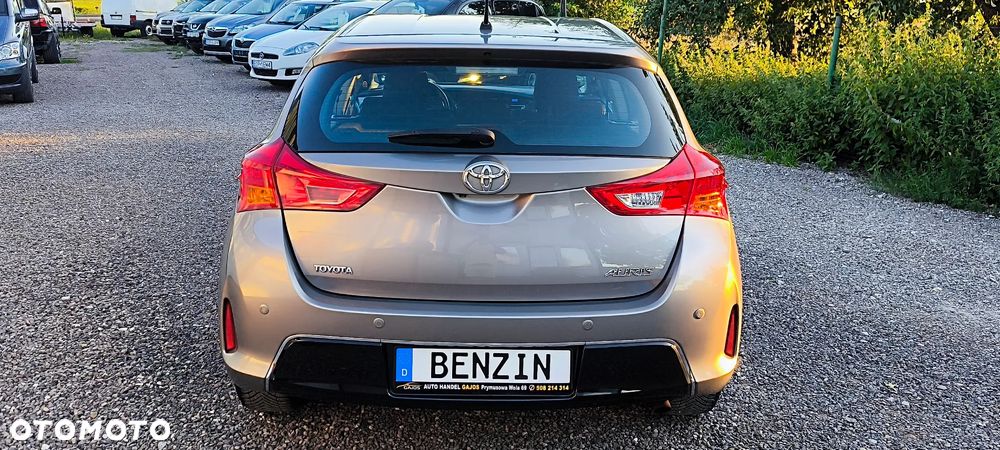 Toyota Auris 1.33 VVT-i Premium Comfort - 26