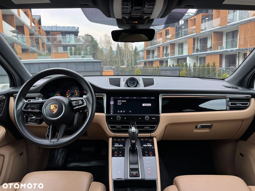 Porsche Macan Standard - 37