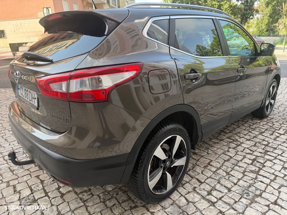 Nissan Qashqai 1.2 DIG-T N-Vision Xtronic - 26