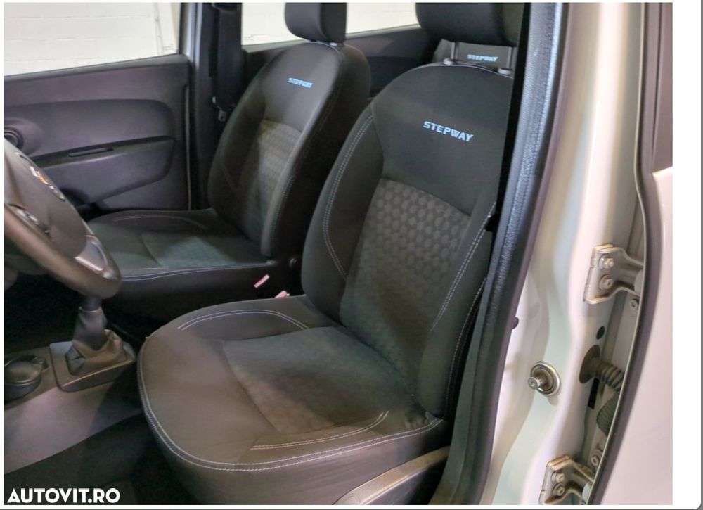 Dacia Lodgy TCe 115 Stepway - 8