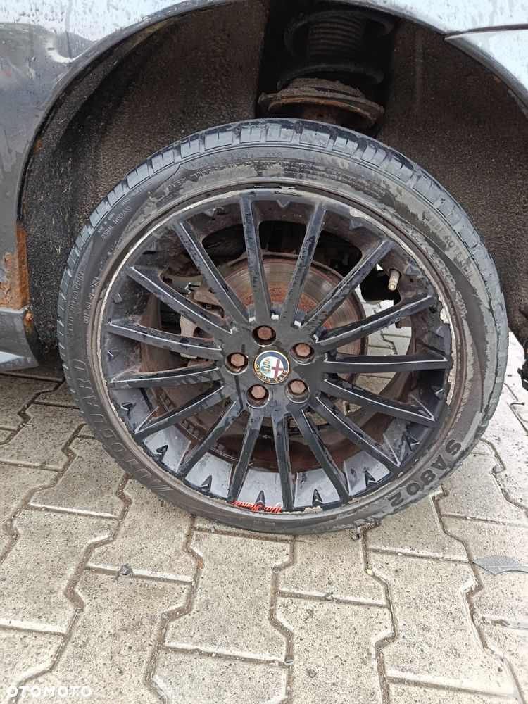 Alfa Romeo 147 1.6 TS 2005r NA CZĘŚCI