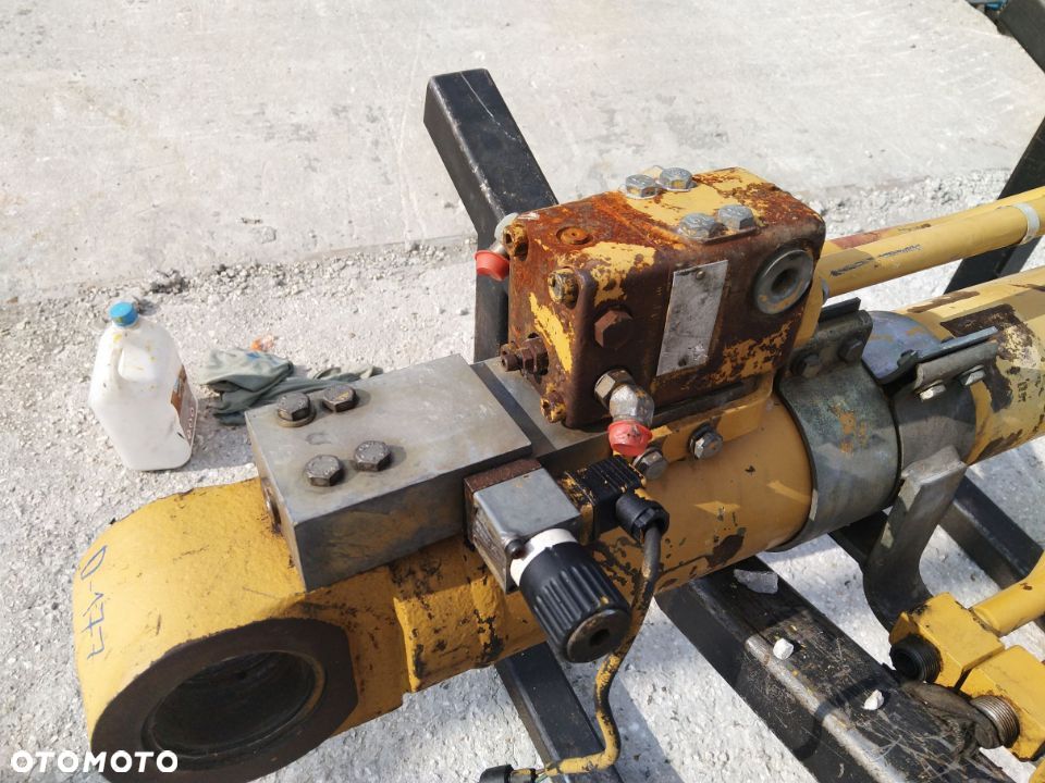 Siłownik Cat Caterpillar 311 312E 318 320 315 316 322 323 330 [D-177 S-80 T-85] - 7