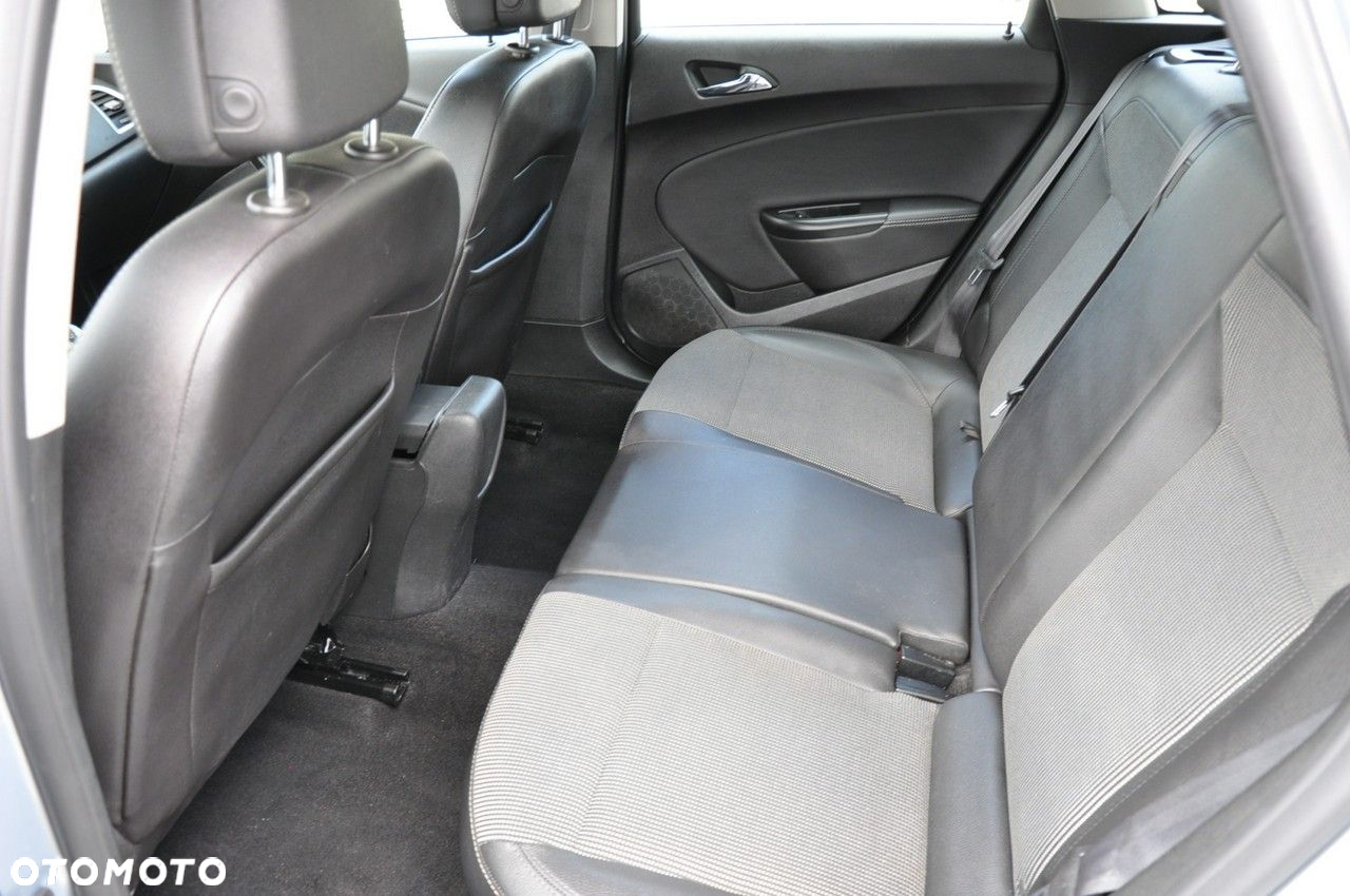 Opel Astra 1.4 Turbo Cosmo - 10