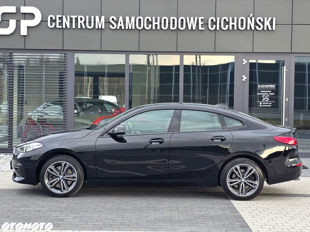 BMW Seria 2 220d xDrive Sport Line sport - 31