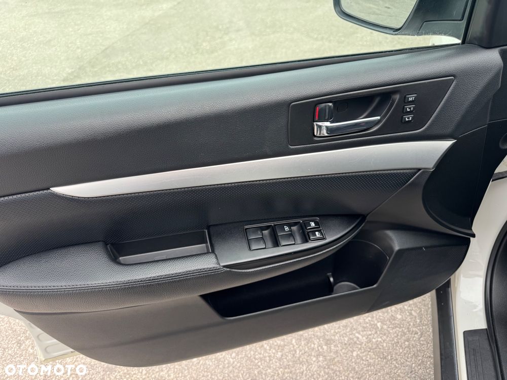 Subaru Outback 2.5i Comfort Navi AT - 15