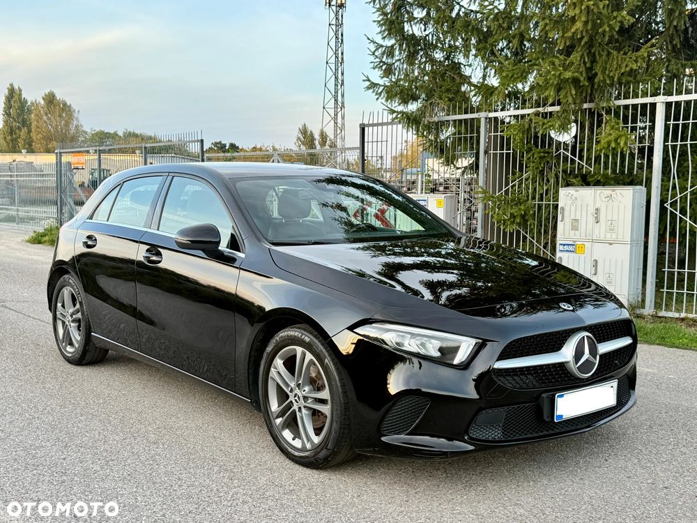 Mercedes-Benz Klasa A 180 7G-DCT - 4