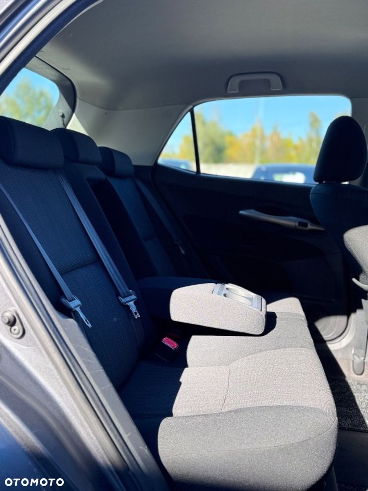 Toyota Auris - 38