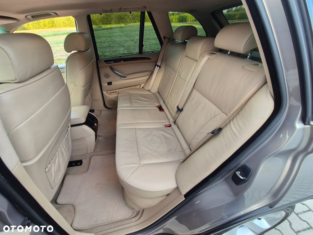 BMW X5 4.4 i Edition Exclusive Sport - 39