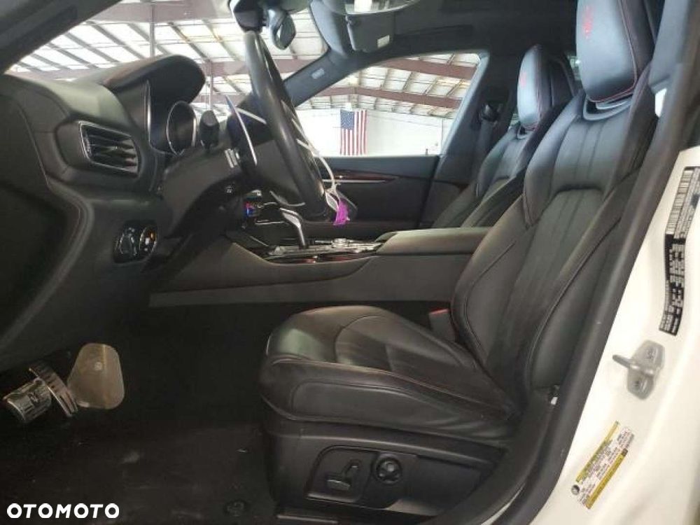 Maserati Levante - 7