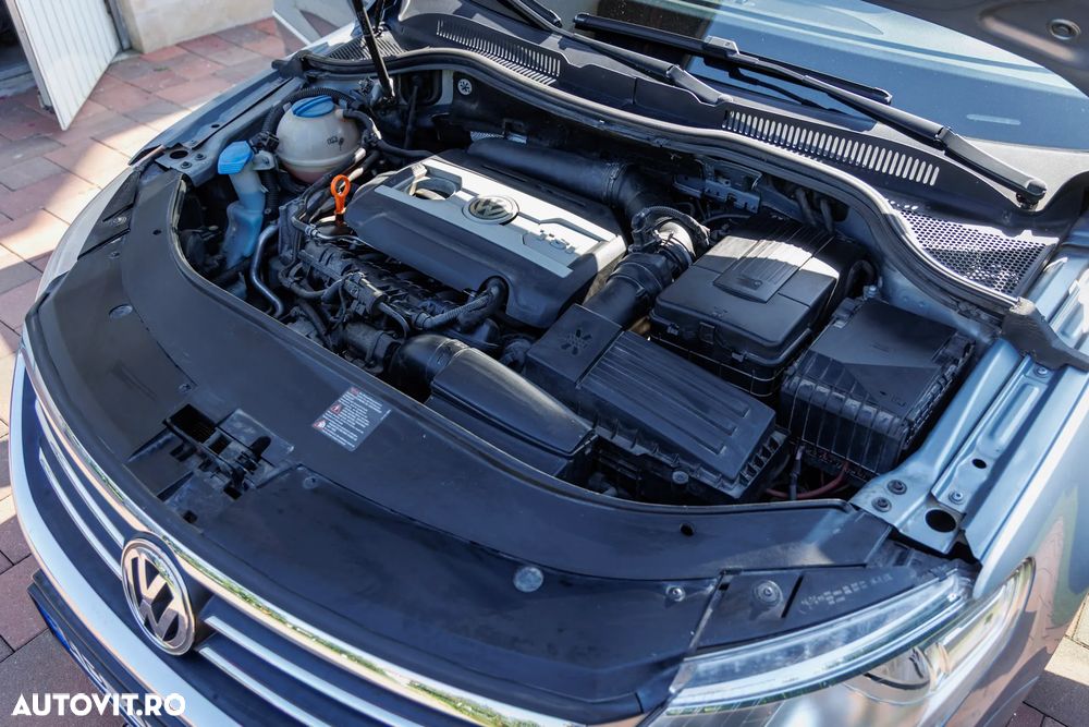 Volkswagen Passat - 8