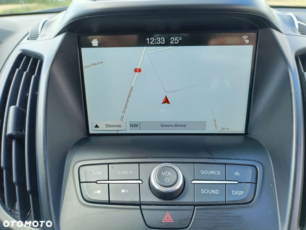 Ford Kuga - 15