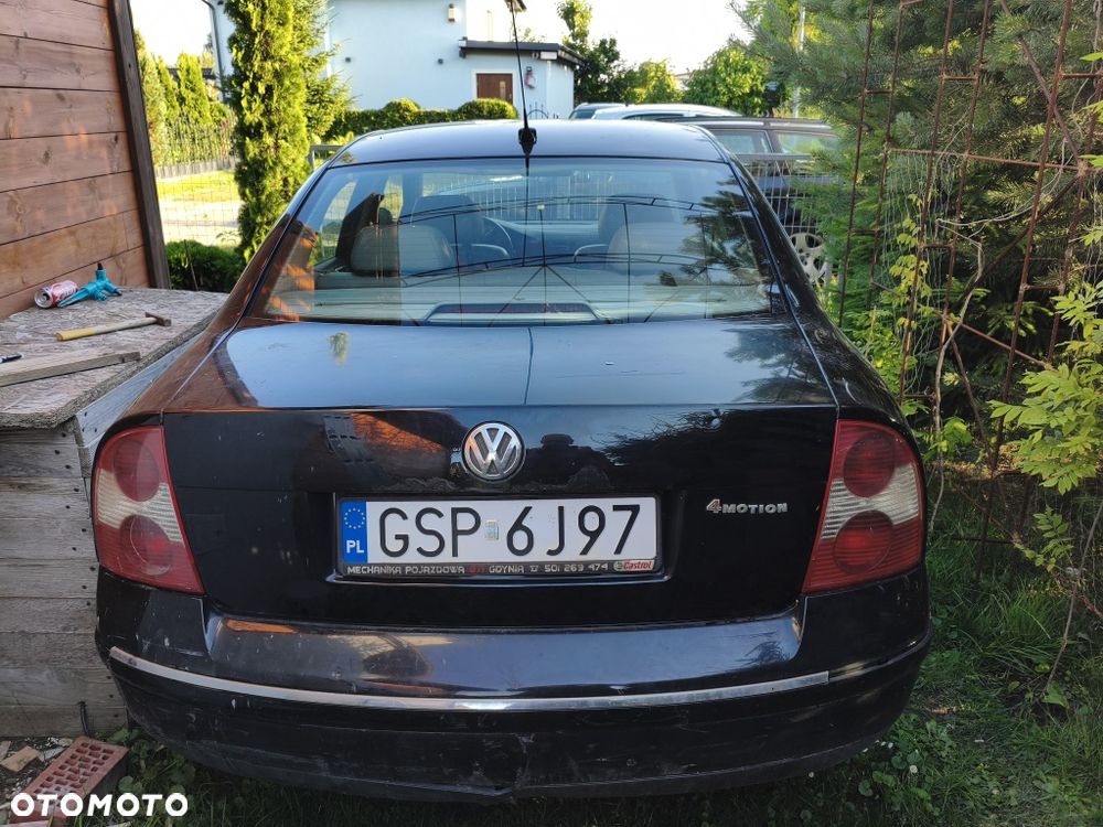 Volkswagen Passat - 2
