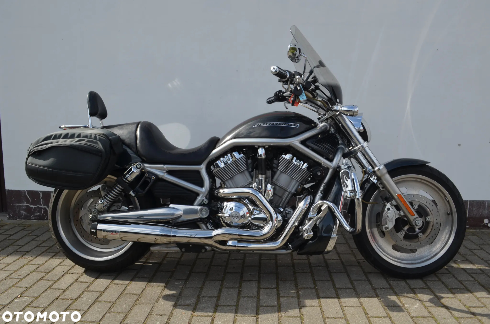 Harley-Davidson V-Rod Street Rod - 3