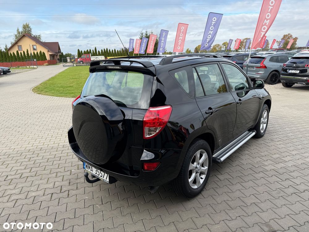 Toyota RAV4 2.2 D-4D Sol - 10