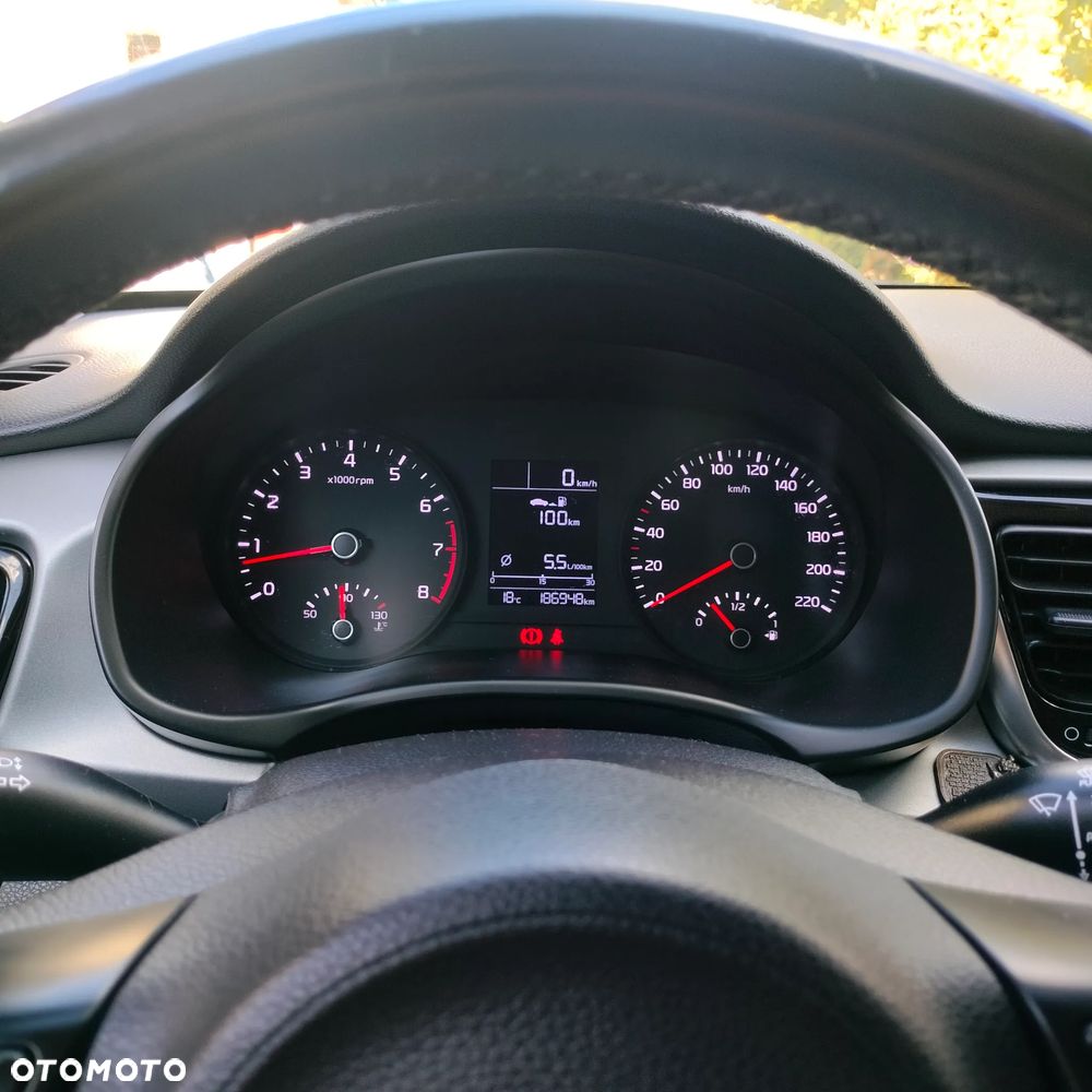 Kia Rio 1.2 L - 17
