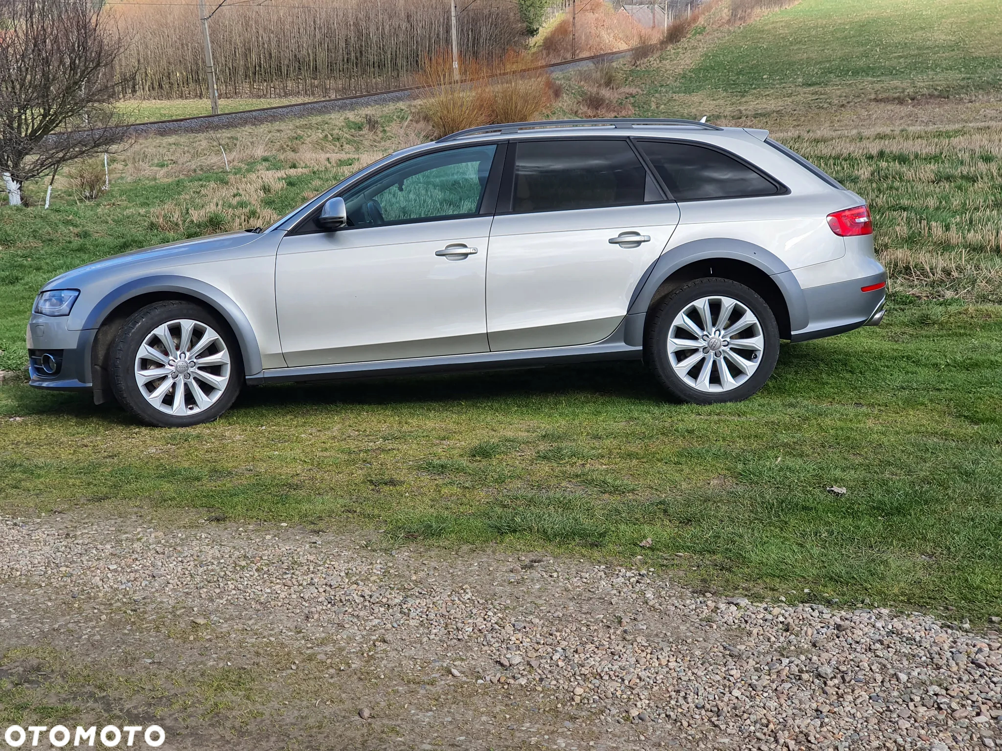 Audi A4 Allroad 2.0 TFSI Quattro S tronic - 4