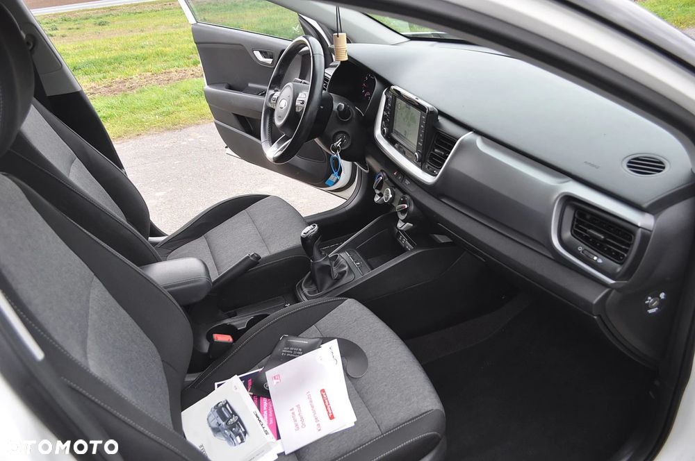 Kia Stonic 1.0 T-GDI 120 Spirit - 17