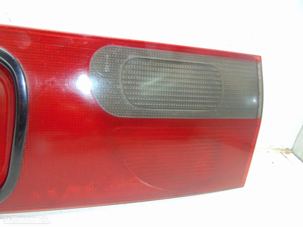 Ford Galaxy placa refletora - 4