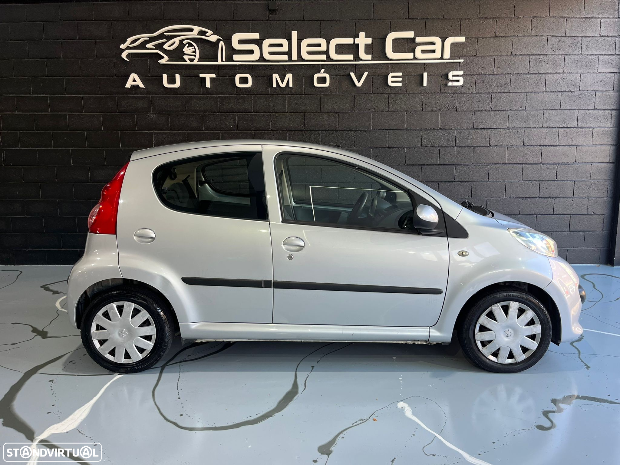 Peugeot 107 1.0 Trendy - 3