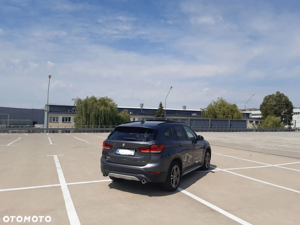 BMW X1 sDrive18d xLine - 7