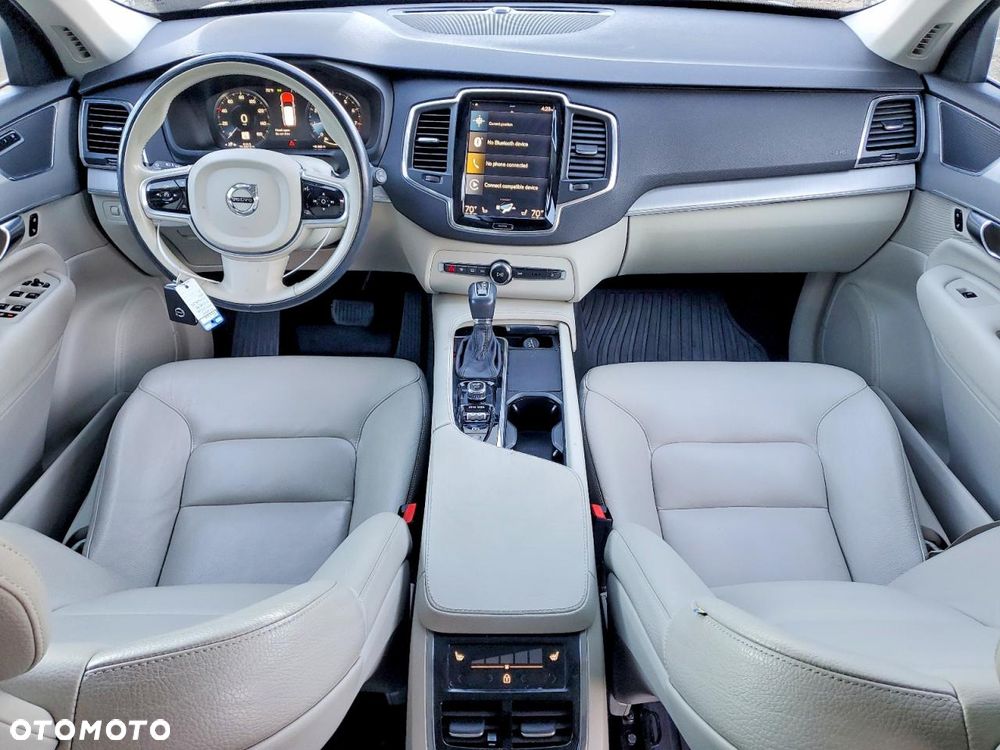 Volvo XC 90 T5 AWD Geartronic Momentum Pro - 9
