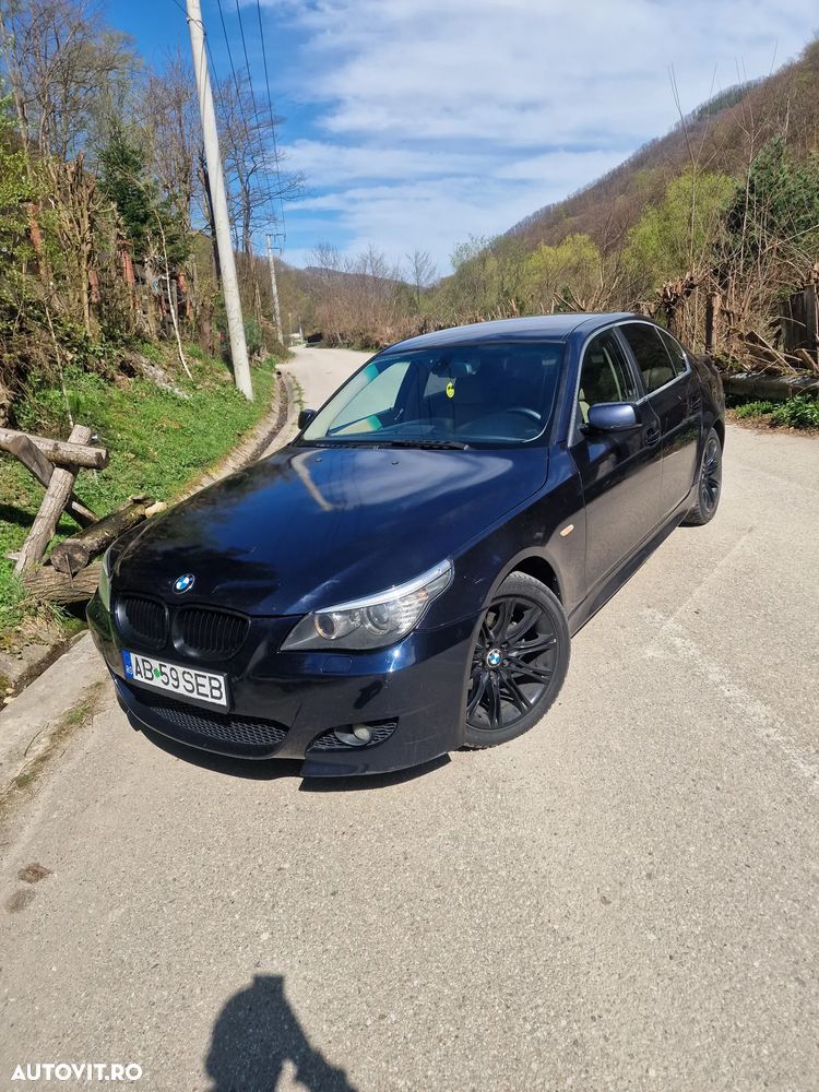 BMW Seria 5 520d Aut. Special Edition - 13
