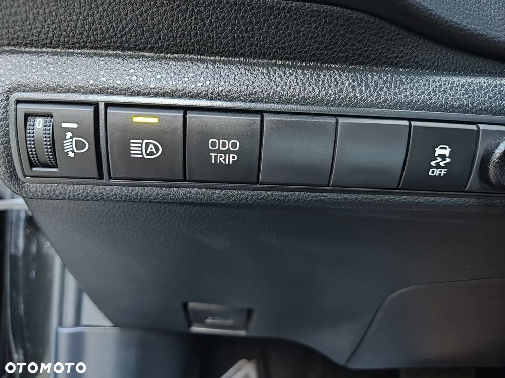 Toyota Corolla 1.8 Hybrid Comfort - 25