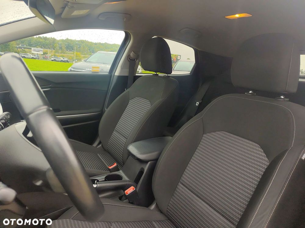 Kia XCeed 1.5 T-GDI M - 13