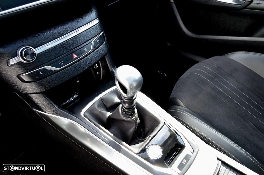 Peugeot 308 SW 1.6 e-HDi Allure - 21