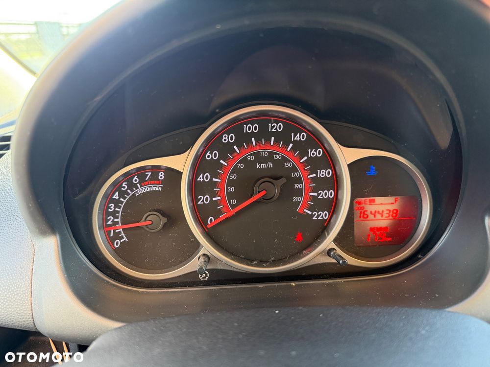 Mazda 2 1.5 Dynamic - 13