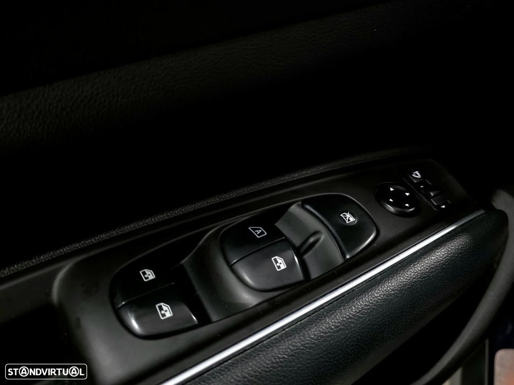 Renault Koleos 2.0 dCi Intens X-Tronic - 20