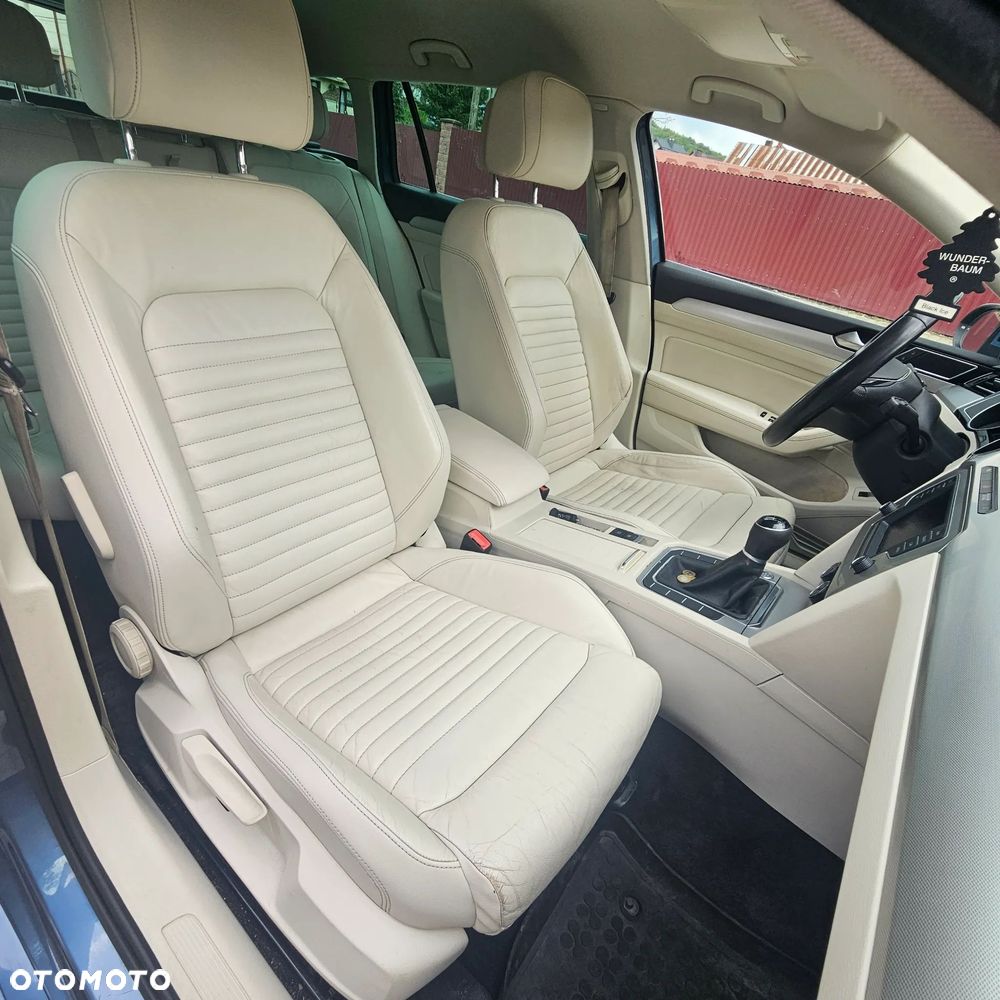 Volkswagen Passat 1.6 TDI BMT Comfortline - 5