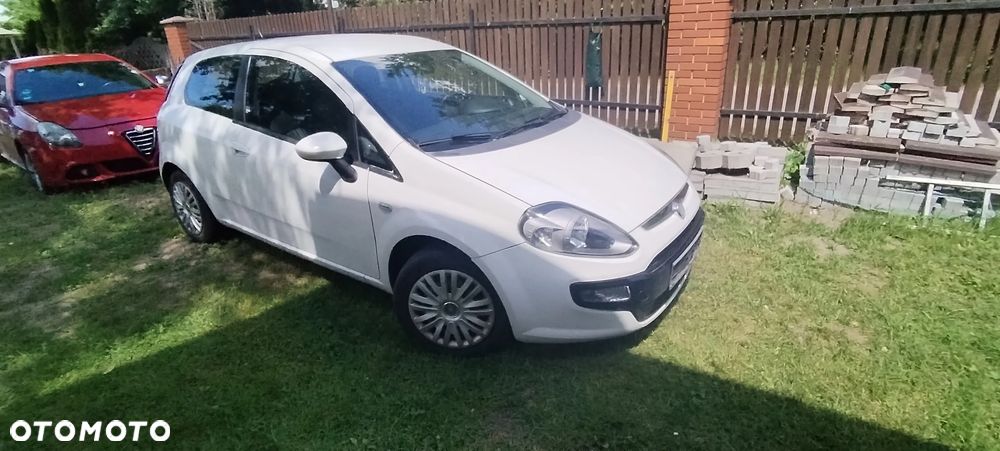 Fiat Punto 1.4 Easy S&S - 3