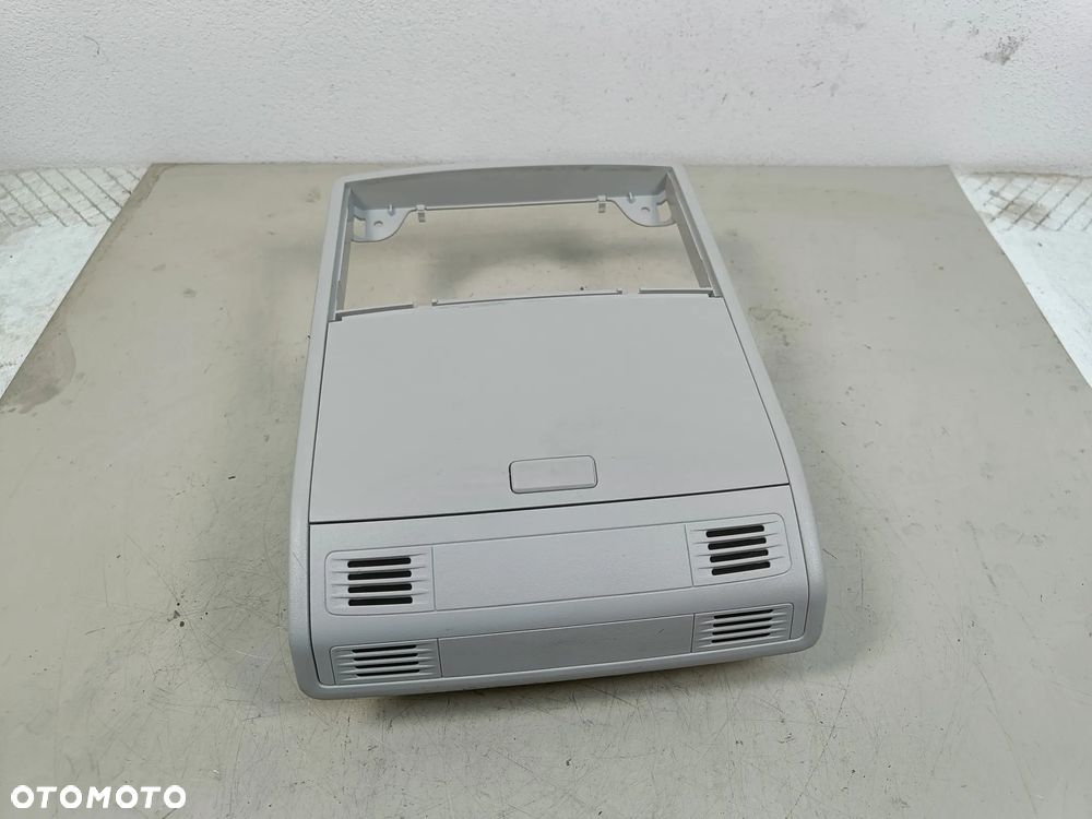 Schowek na okulary Skoda Superb 3 III Podsufitki 3V0868837B - 1