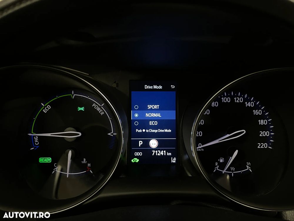 Toyota C-HR 1.8 HSD 122 CP 4x2 CVT Cult - 24