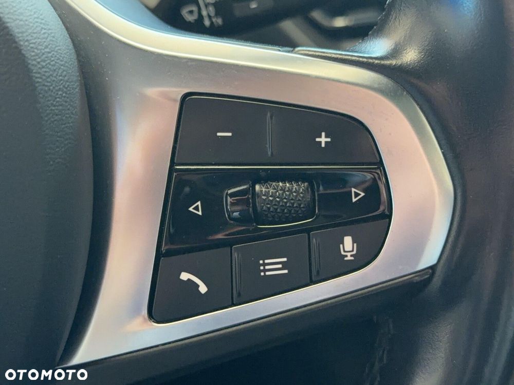 BMW Seria 1 - 24
