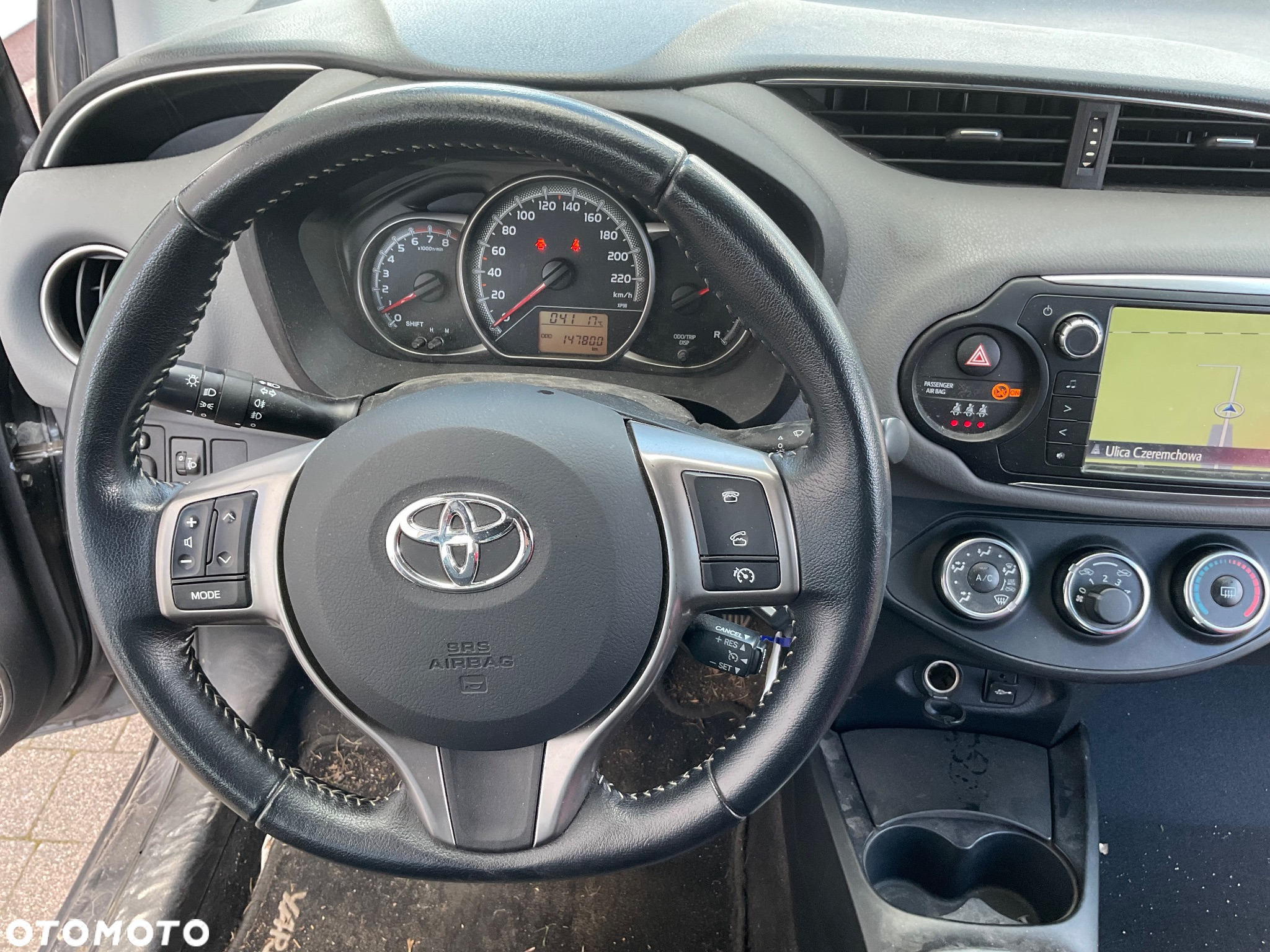 Toyota Yaris 1.33 Dynamic EU6 - 11