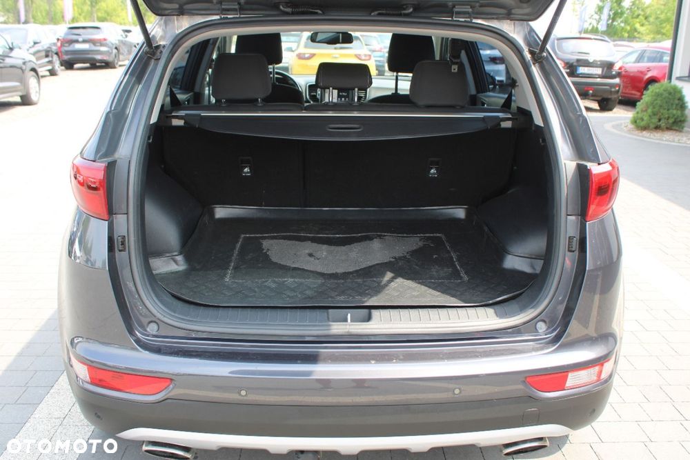 Kia Sportage - 16