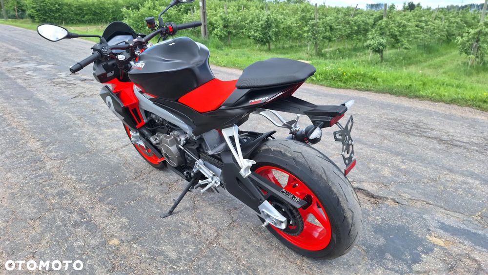 Aprilia Tuono - 15