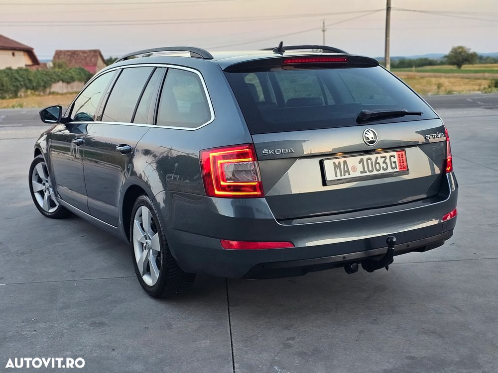 Skoda Octavia 2.0 TDI Style - 4
