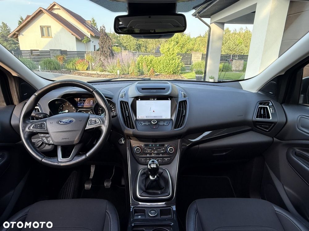 Ford Kuga 1.5 EcoBoost 2x4 ST-Line - 20
