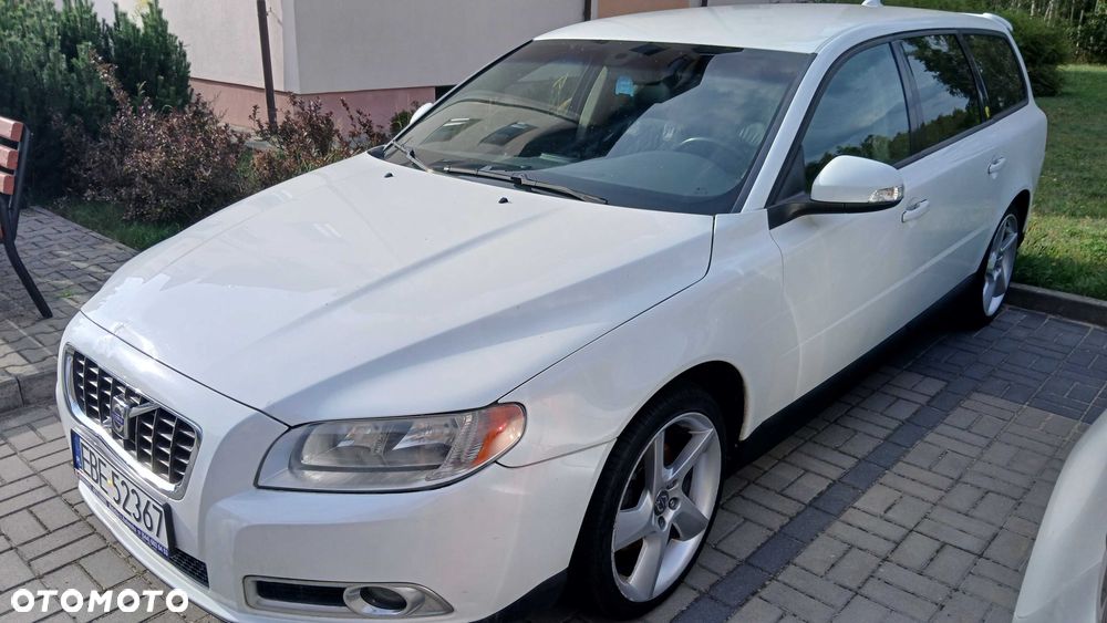 Volvo V70 2009 photo 5