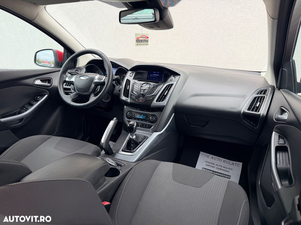 Ford Focus Turnier 1.6 TDCi DPF Start-Stopp-System Champions Edition - 20