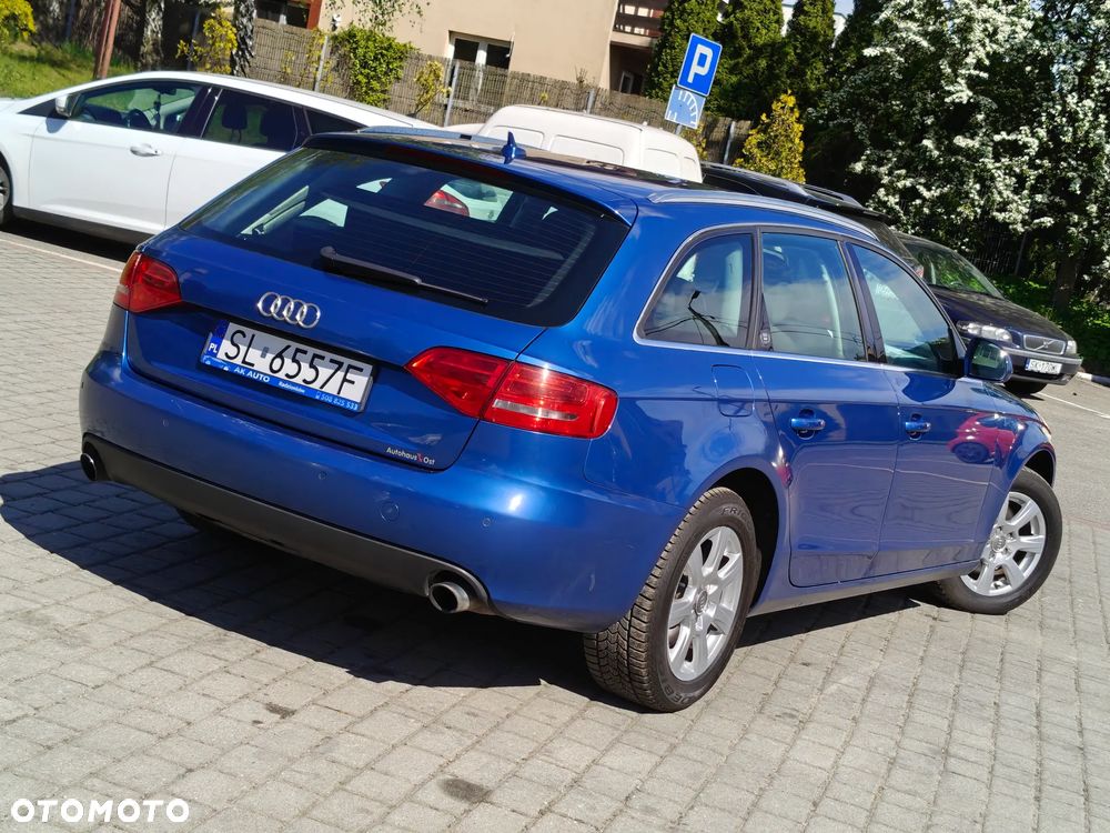 Audi A4 Avant 2.0 TFSI Attraction - 5