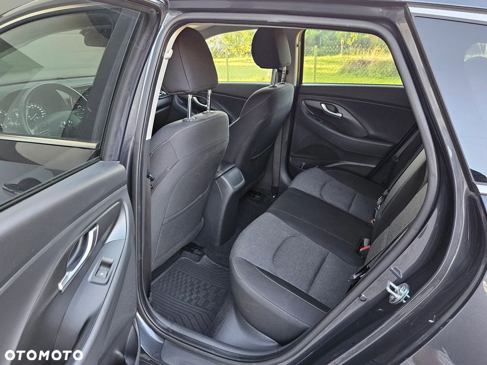 Hyundai i30 1.0 T-GDI Smart - 23