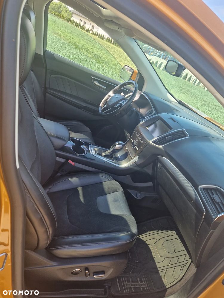 Ford Edge - 19
