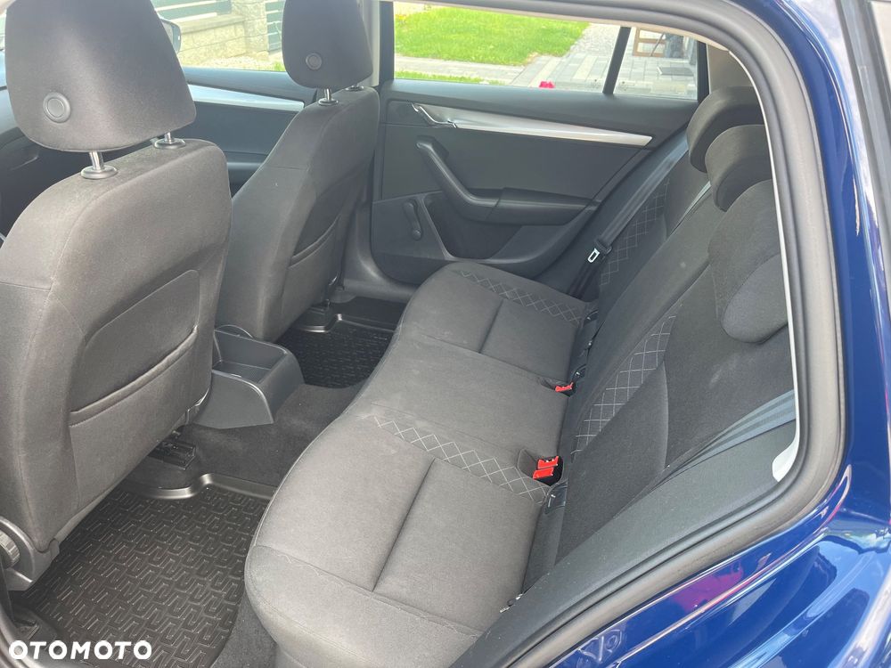 Skoda Octavia 1.6 TDI Clever - 9