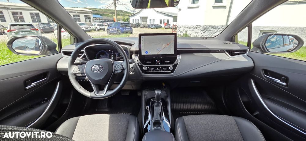 Toyota Corolla 1.8 HSD TS Dynamic - 17