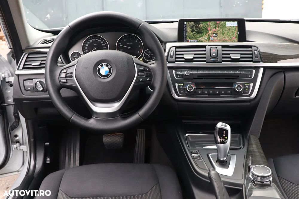 BMW Seria 3 320d Sport-Aut. Efficient Dynamics Edition Luxury Line - 5